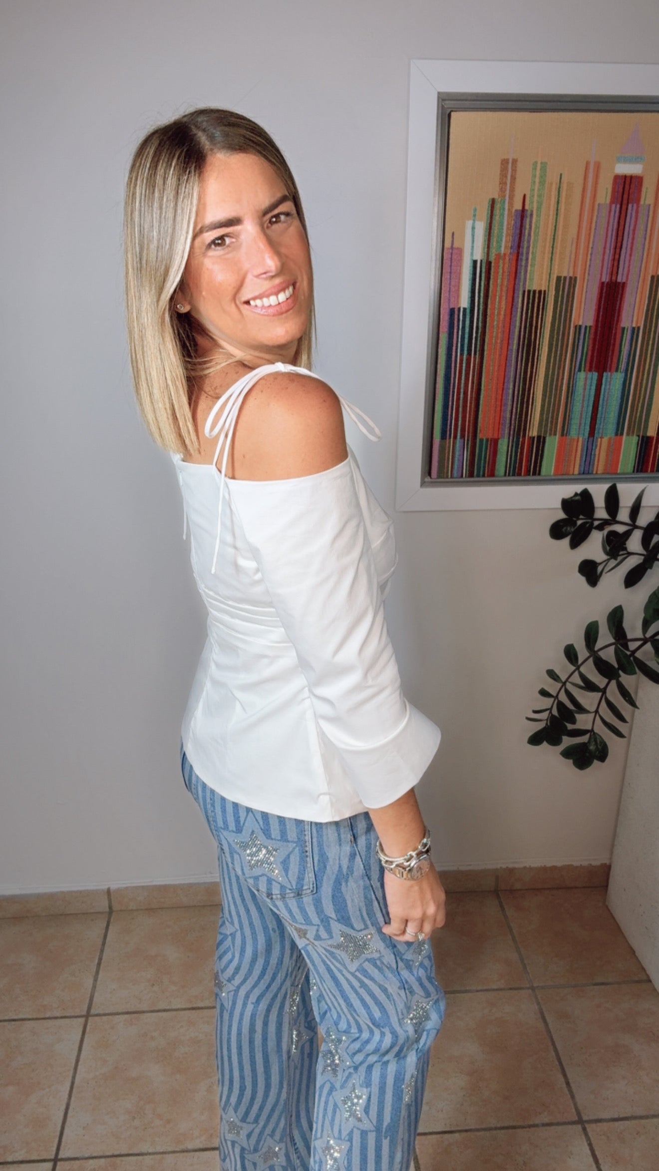 Naia White Top