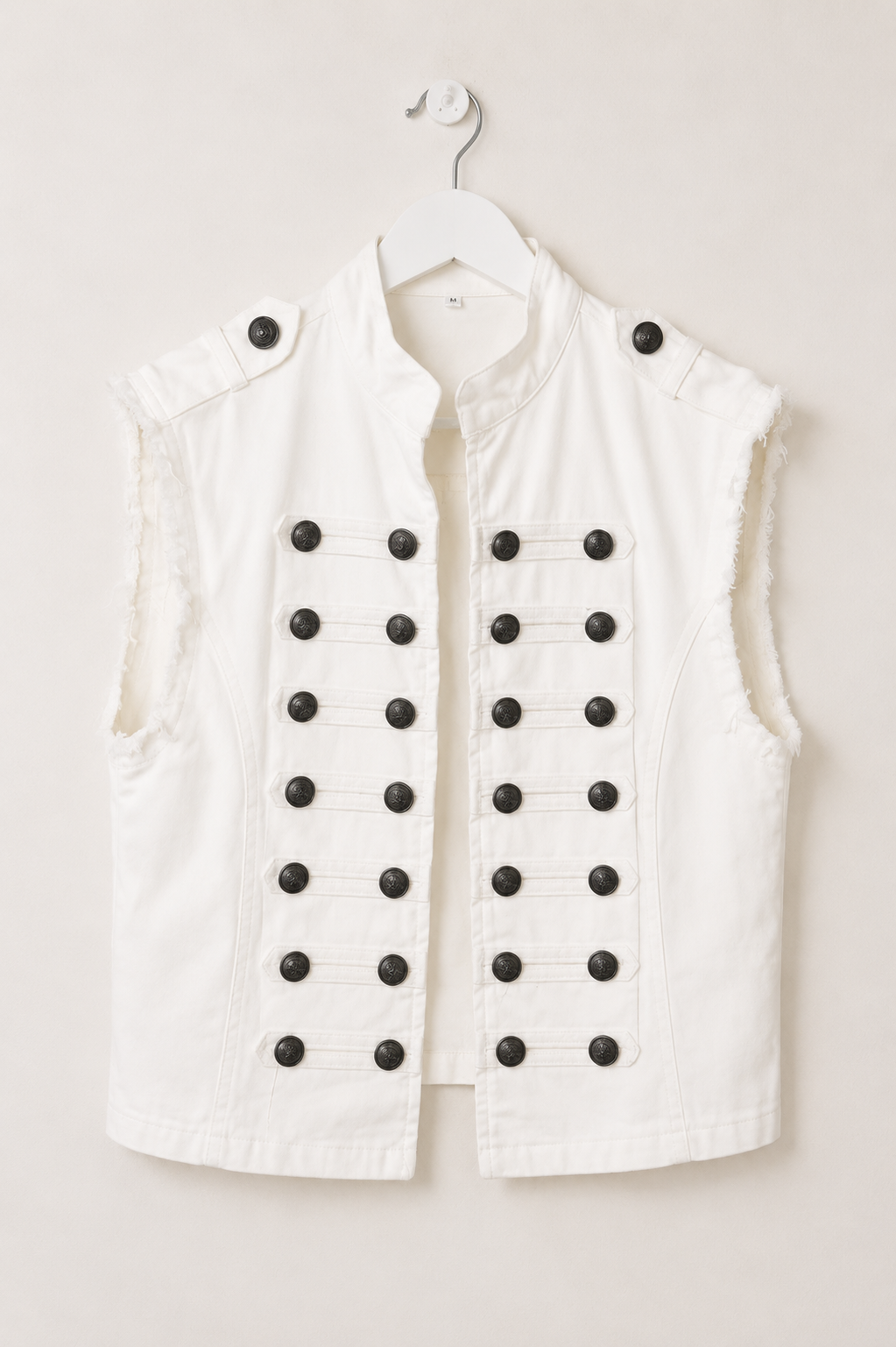 Denisse Napoleón Vest