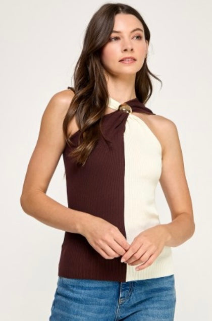 Vida Brown/White Top